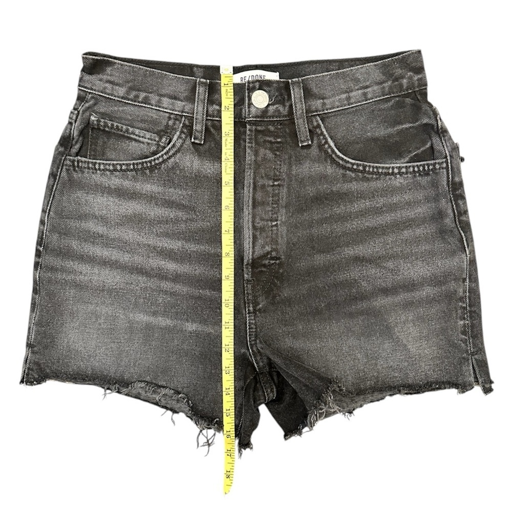 RE/DONE Levi’s Jeans Black Denim Cutoff Shorts 70’s High Rise Women Size 26 $275 - Picture 13 of 17